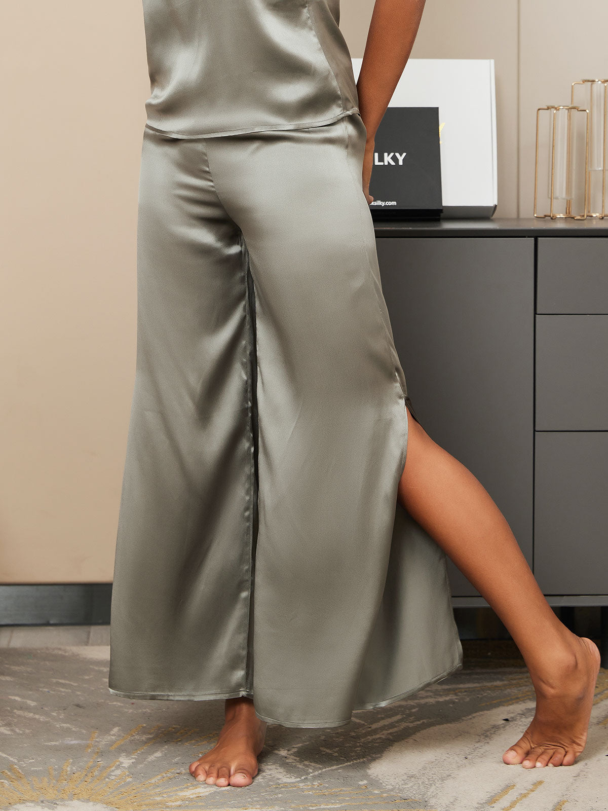 [Grayish Green] SilkSilky Pure Silk Womens Pants 002