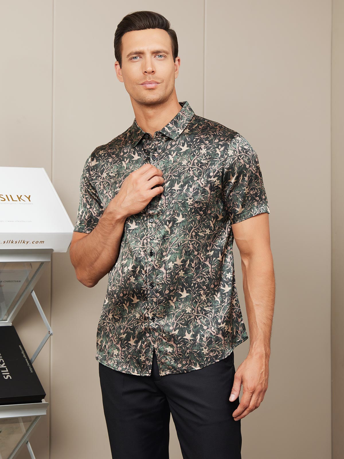 [Grayish Green] SilkSilky Silk Short Sleeve Collar Men's Shirt 006