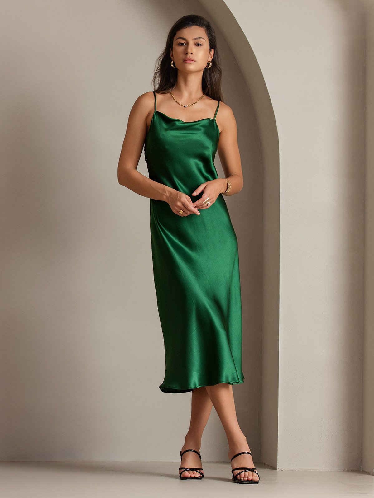 [Green] SilkSilky Pure Silk Sleeveless Cowl Neck Dress 001