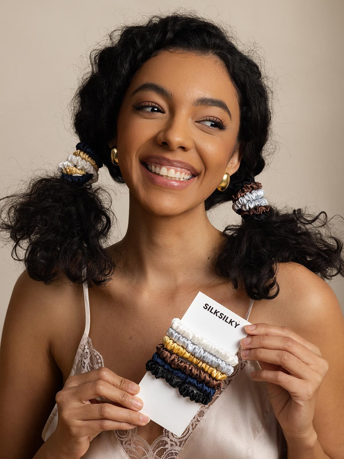 [Group1] SilkSilky Pure Silk Scrunchie 002