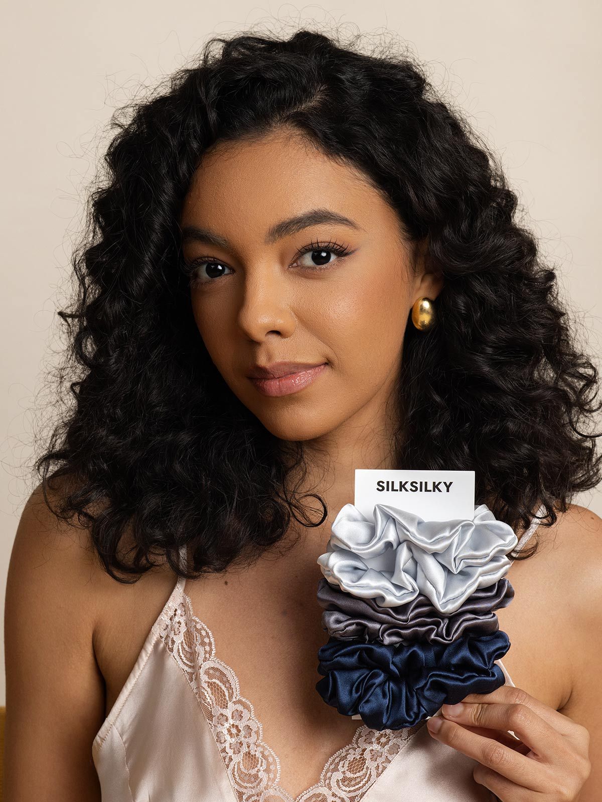 [Group1] SilkSilky Pure Silk Scrunchie 004