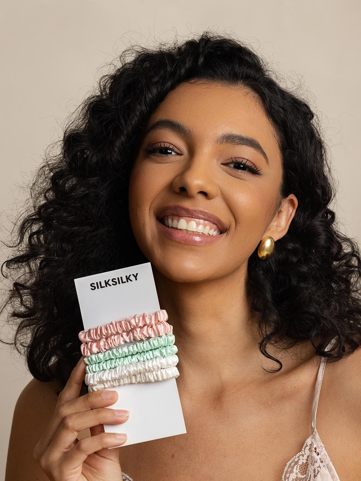 [Group2] SilkSilky Pure Silk Scrunchie 003