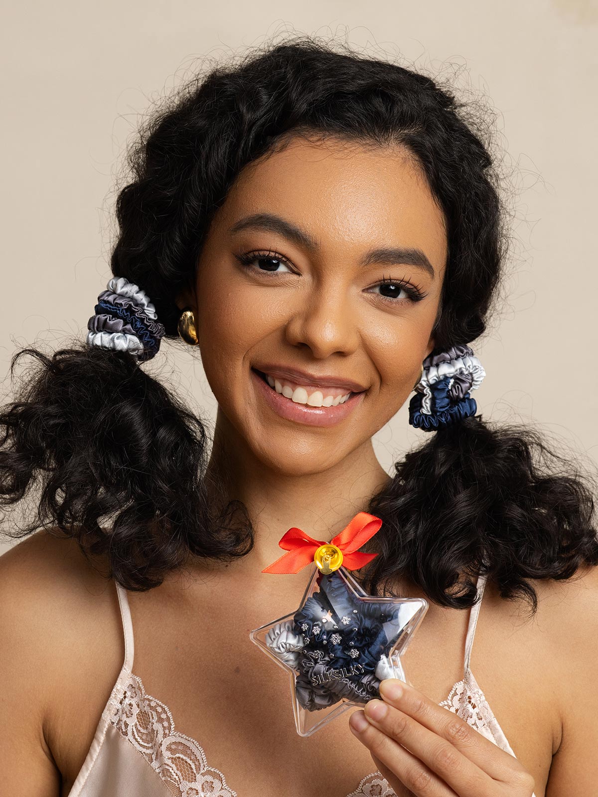 [Group4] SilkSilky Pure Silk Scrunchie 001