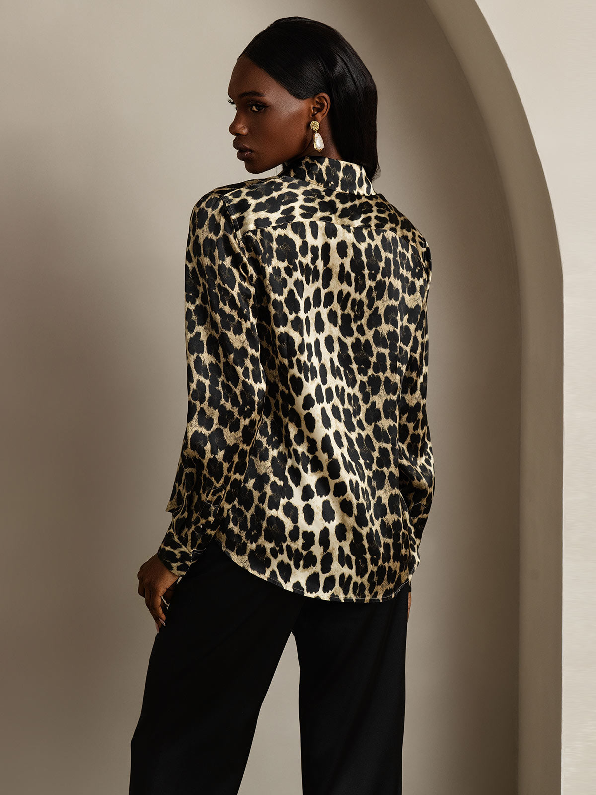 [Leopard] SilkSilky Silk Long Sleeve Collar Women's Shirt 002