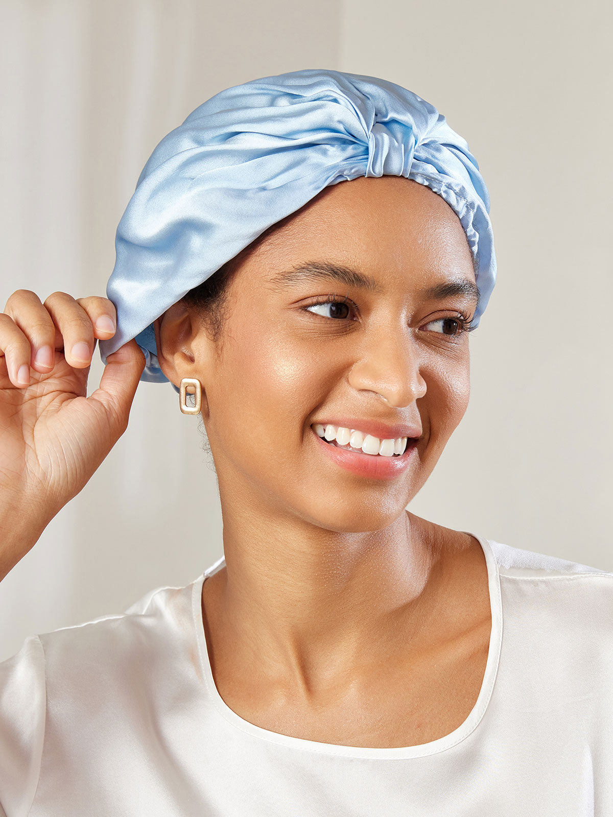 [Light Blue] SilkSilky Pure Silk Sleep Cap 001