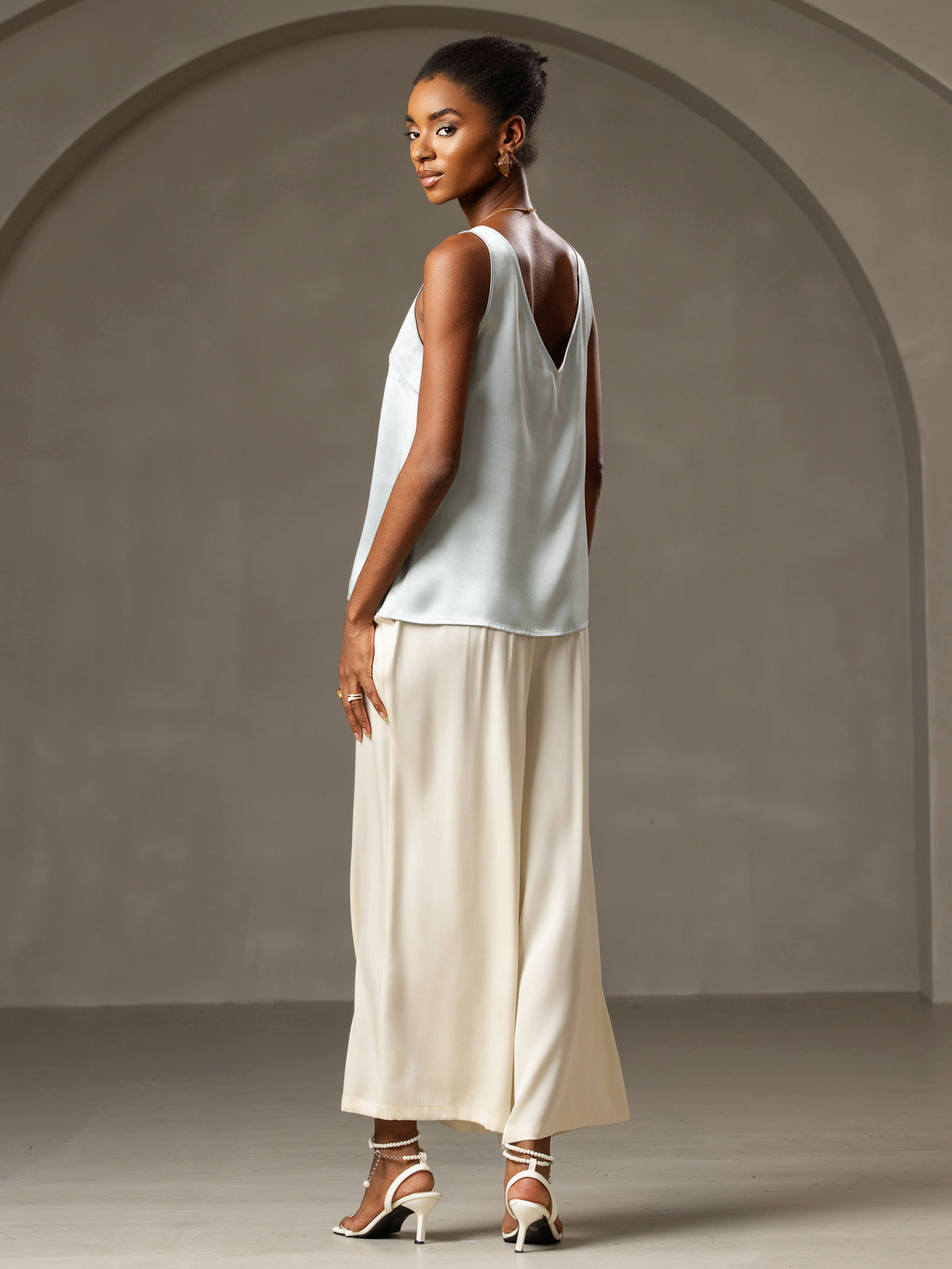 [Light Blue] SilkSilky Pure Silk Sleeveless V Neck Camisole Top 002