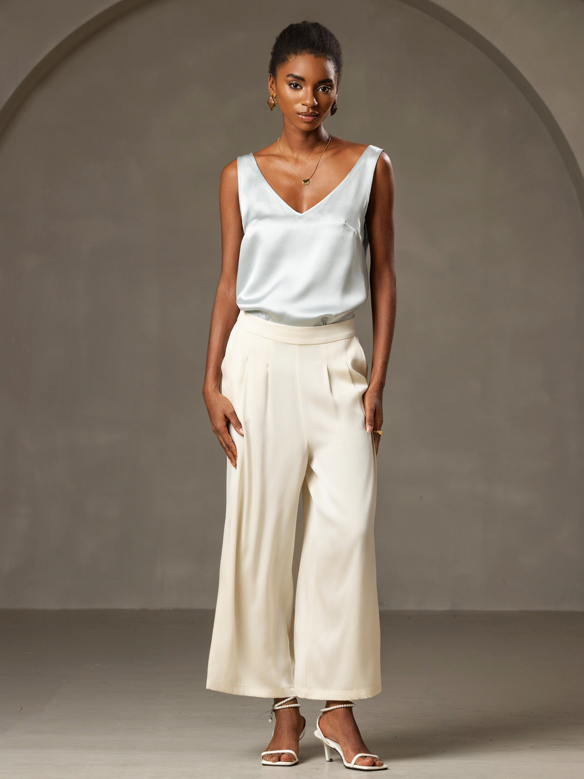 [Light Blue] SilkSilky Pure Silk Sleeveless V Neck Camisole Top 006