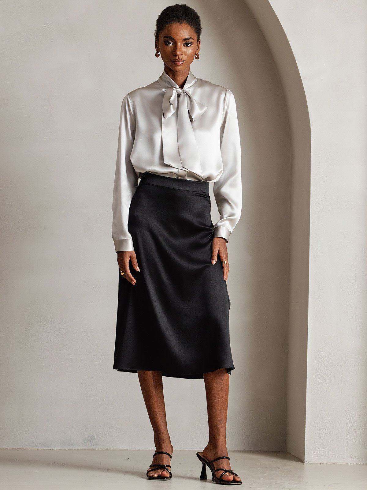 19Momme Silk Long Sleeve Tie Neck Blouse – SILKSILKY