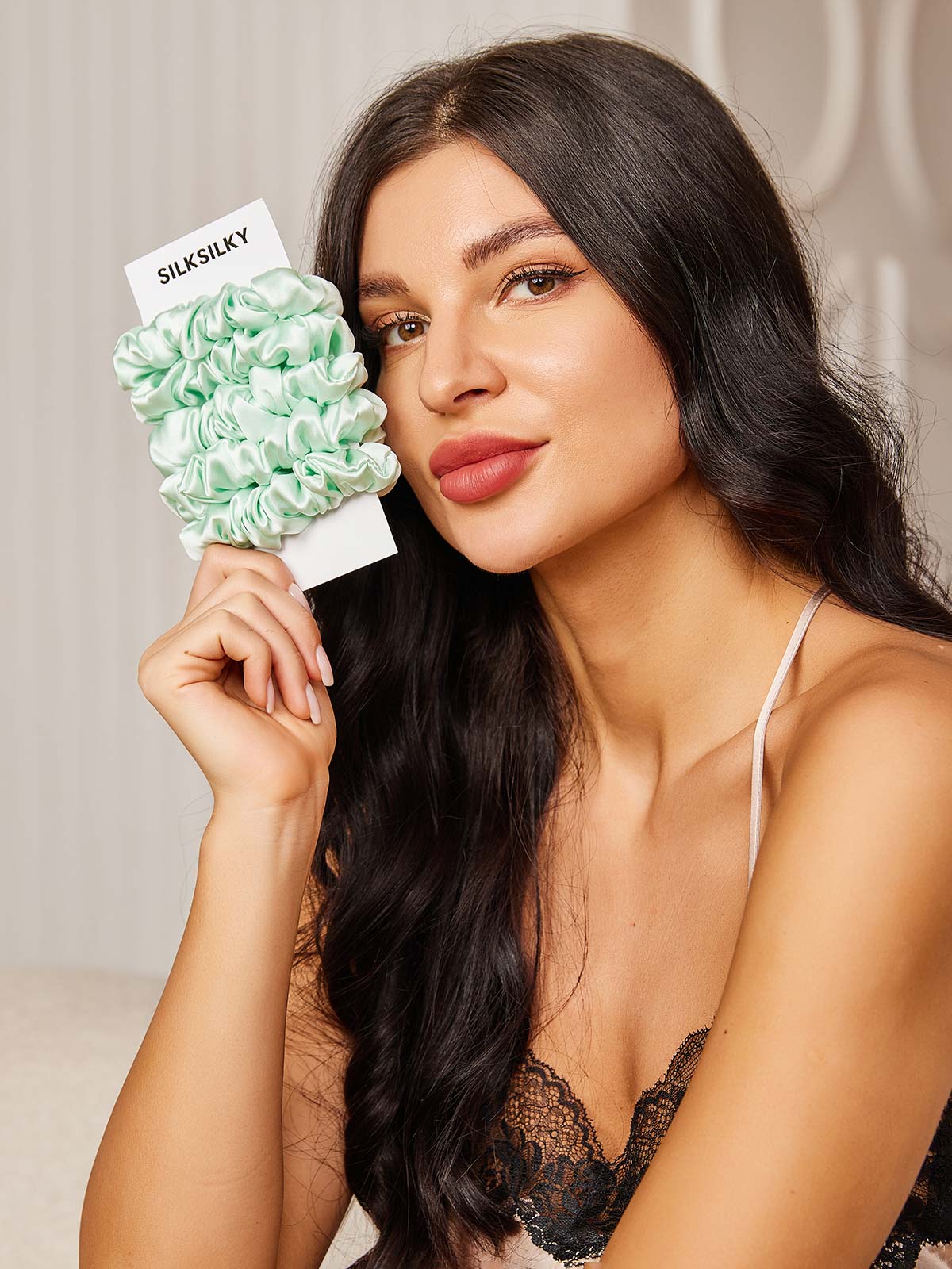 [Light Green] SilkSilky 19Momme Pure Silk Scrunchie 001