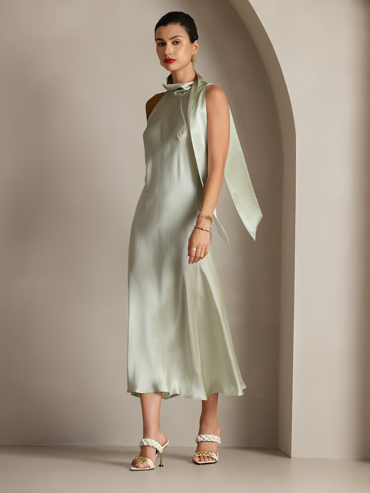 [Light Green] SilkSilky 19Momme Silk Sleeveless Tie Neck Dress 001