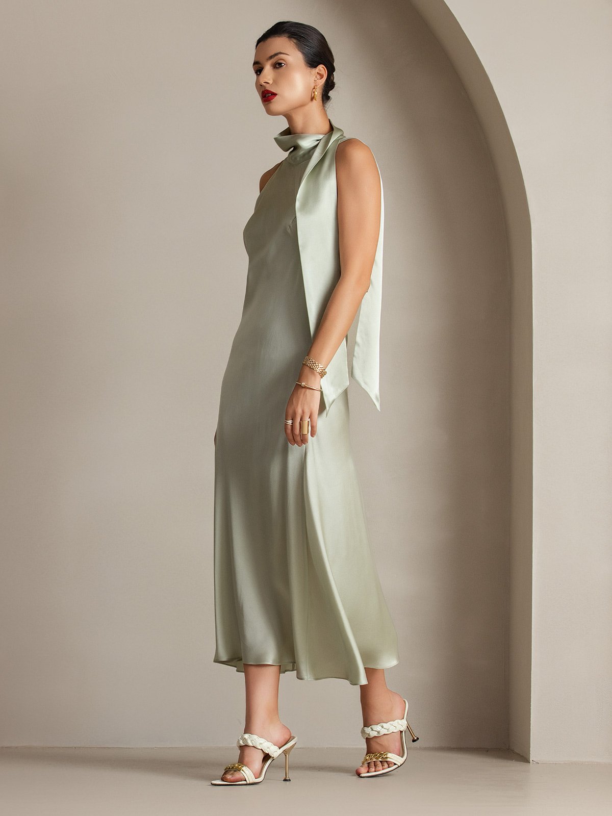 [Light Green] SilkSilky 19Momme Silk Sleeveless Tie Neck Dress 005