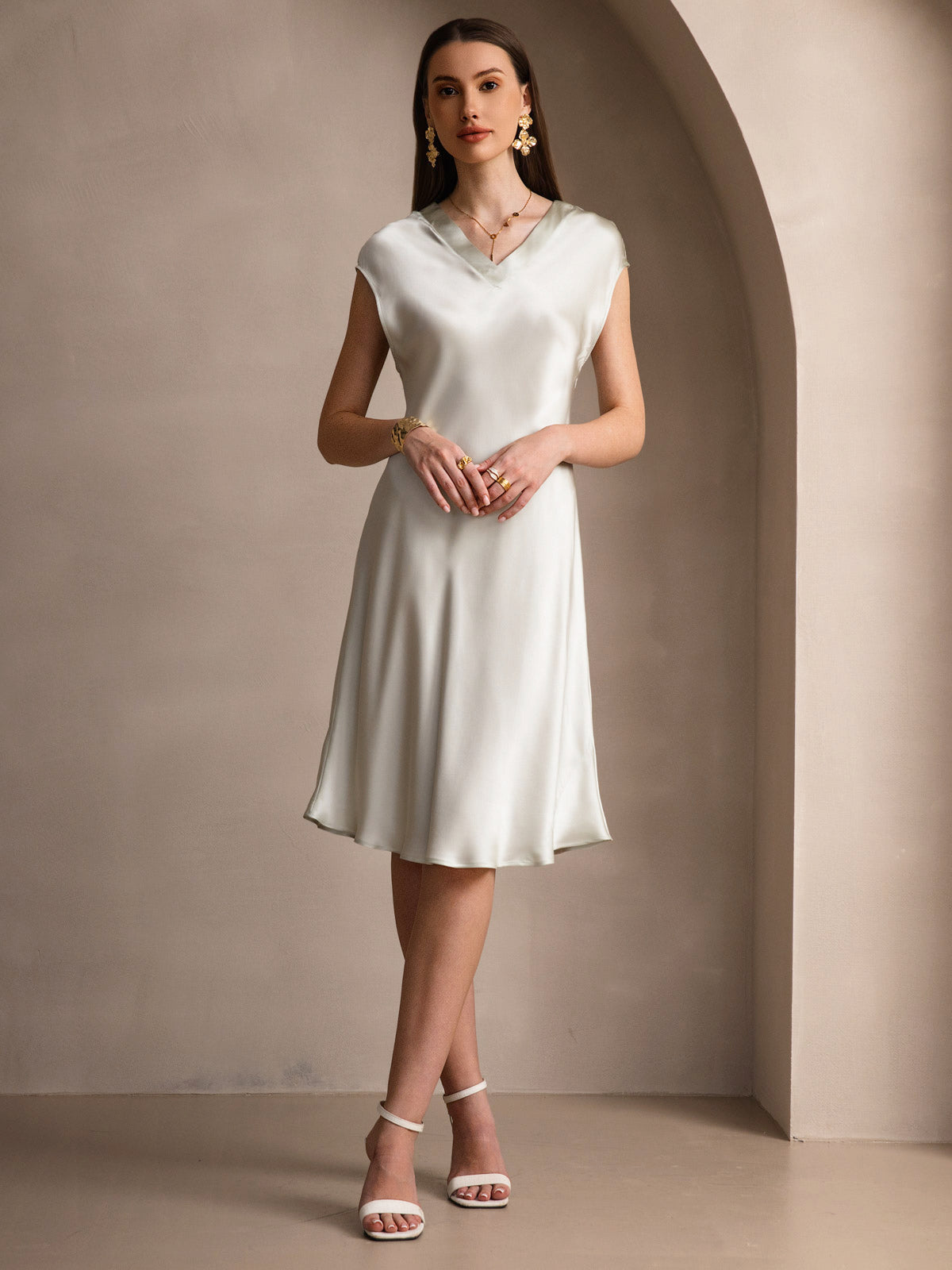 [Light Green] SilkSilky Pure Silk Sleeveless V Neck Dress 005