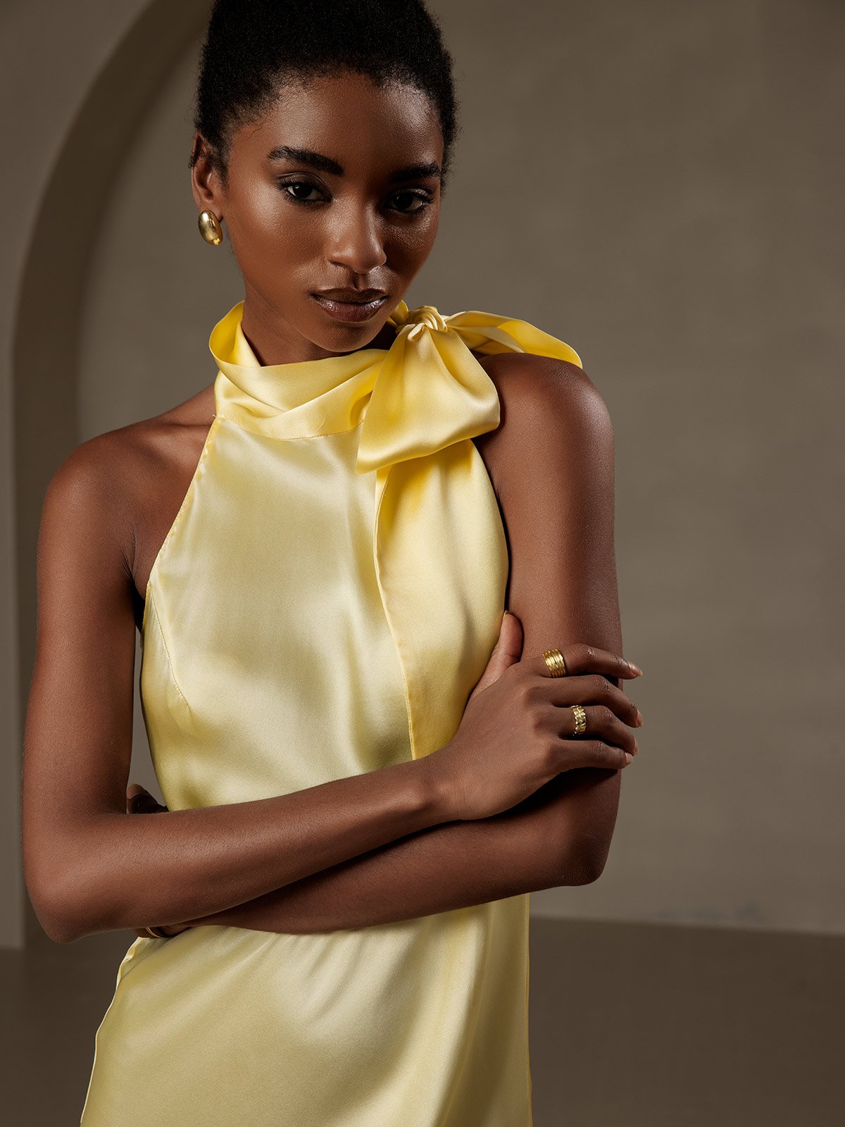 [Light Yellow] SilkSilky 19Momme Silk Sleeveless Tie Neck Dress 003