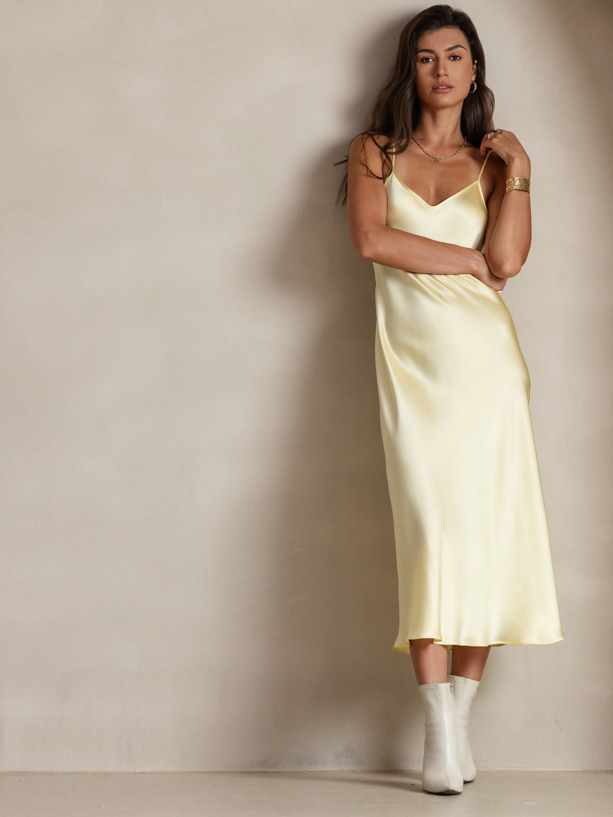 [Light Yellow] SilkSilky Pure Silk Sleeveless Round Neck Nightgown 005
