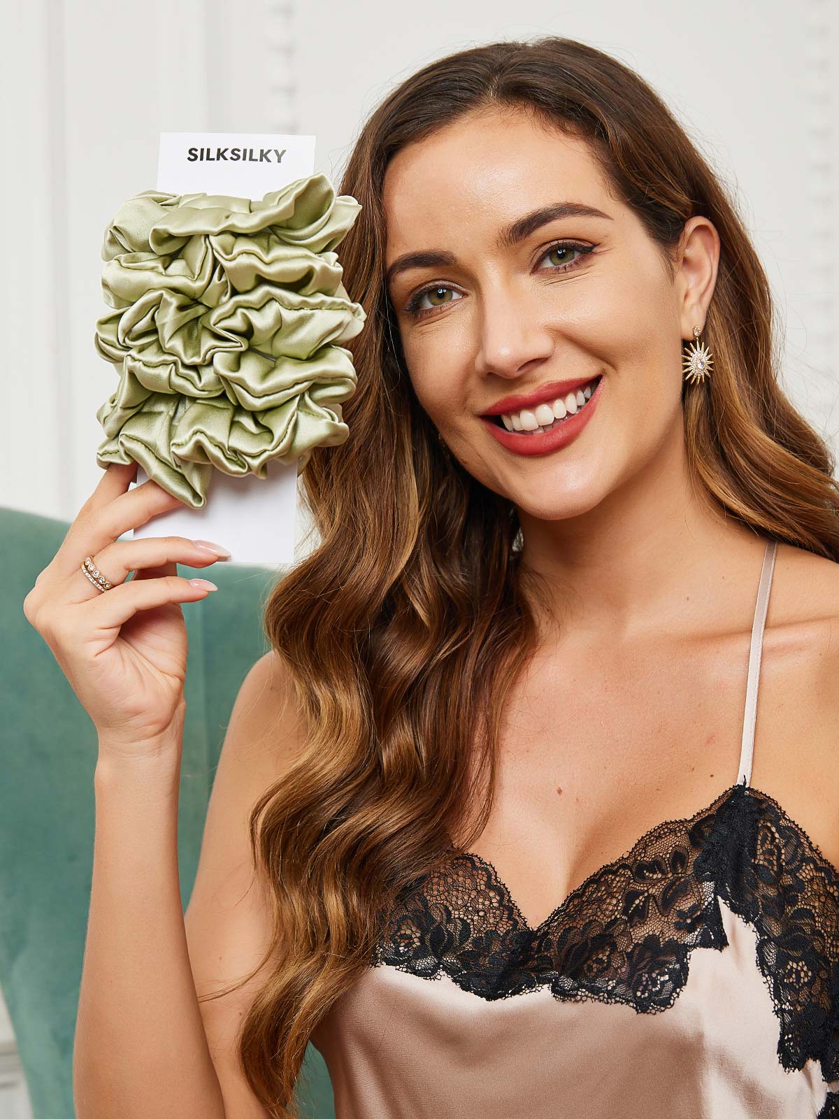 [Mint Green] SilkSilky 19Momme Pure Silk Scrunchie 002