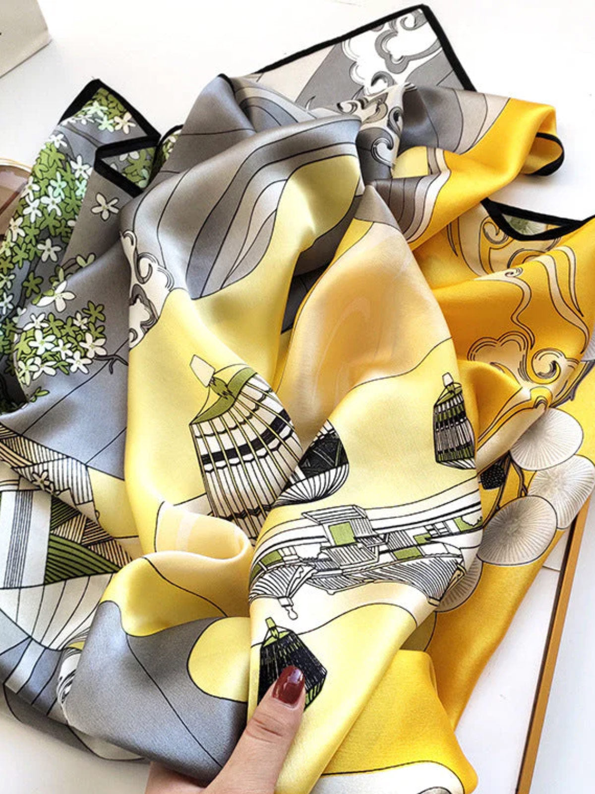 [P008] SilkSilky Pure Silk Scarf 002