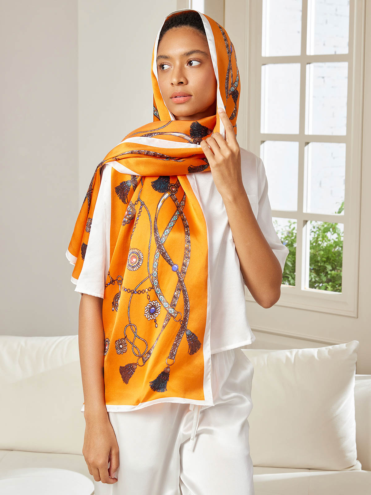 [P018] SilkSilky Pure Silk Scarf 002