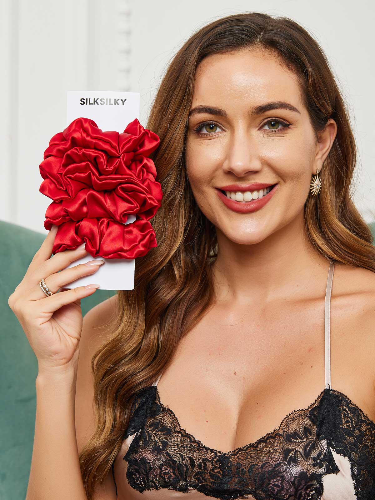 [Red] SilkSilky 19Momme Pure Silk Scrunchie 001
