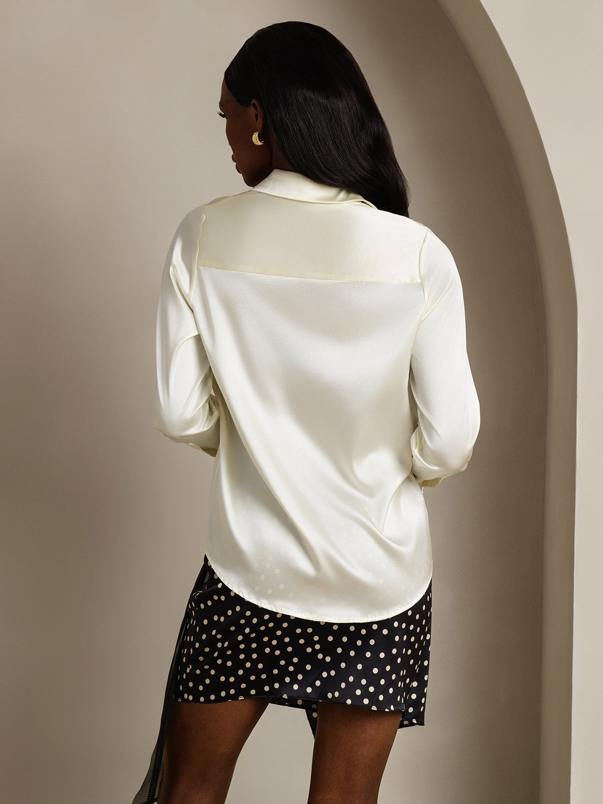 SilkSilky 19Momme Silk Long Sleeve Collar Women's Shirt Ivory 002