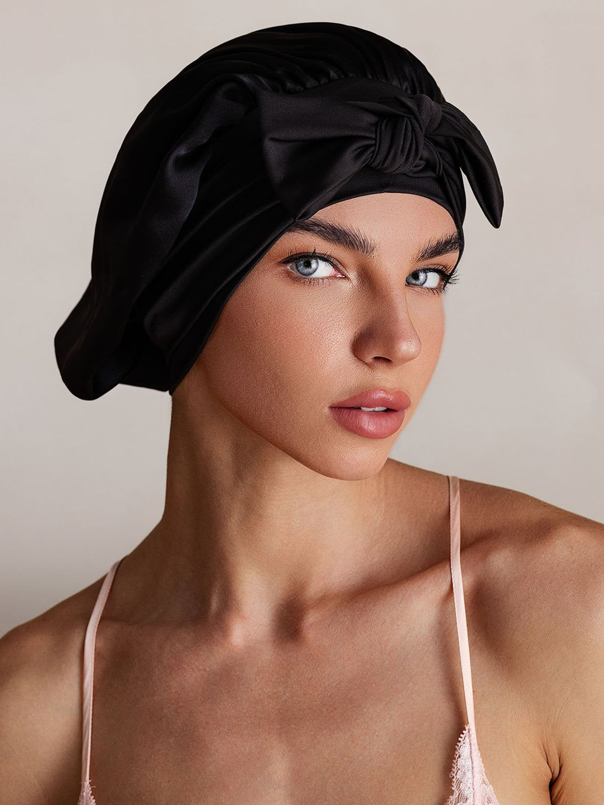 SilkSilky Pure Silk Sleep Cap Black 001