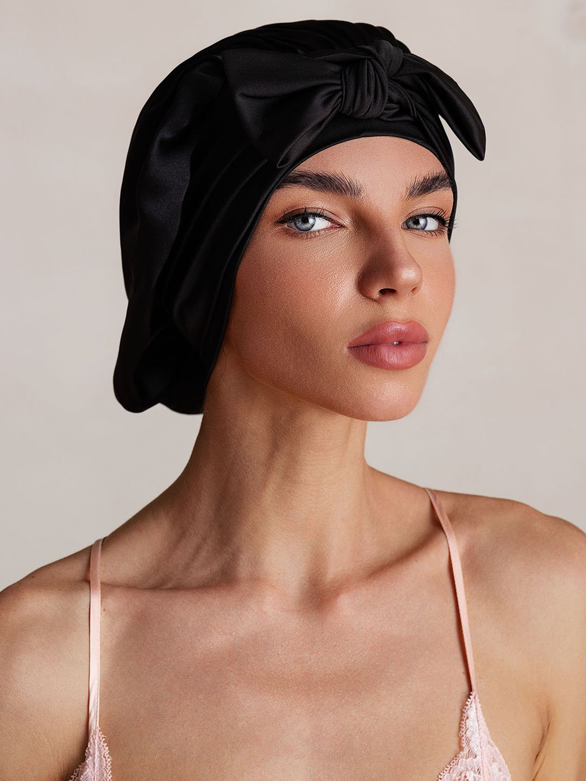 SilkSilky Pure Silk Sleep Cap Black 004