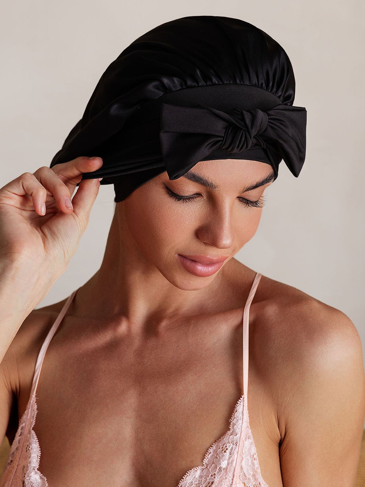 SilkSilky Pure Silk Sleep Cap Black 006