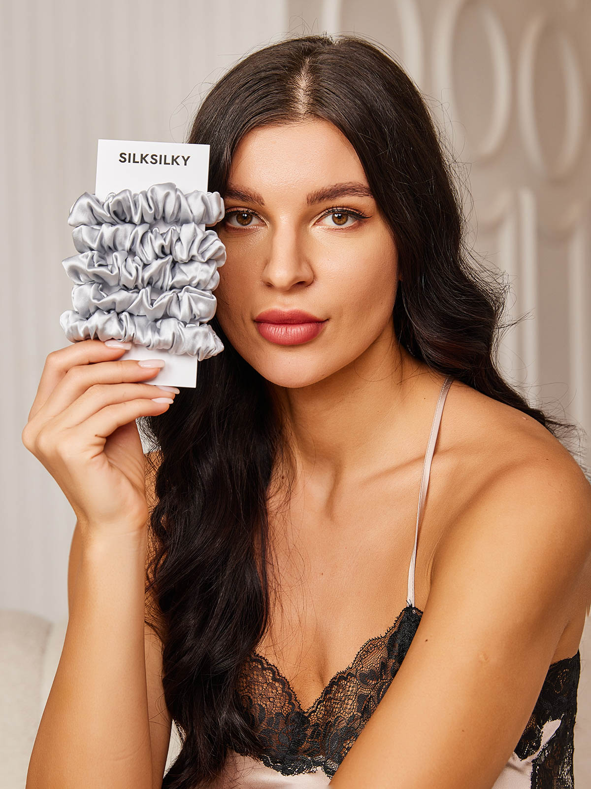 [Silver] SilkSilky 19Momme Pure Silk Scrunchie 001