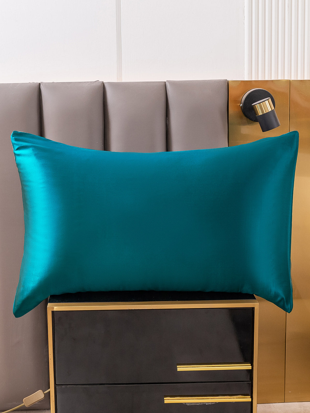 [Teal] SilkSilky 22Momme Pure Silk Pillowcase 001