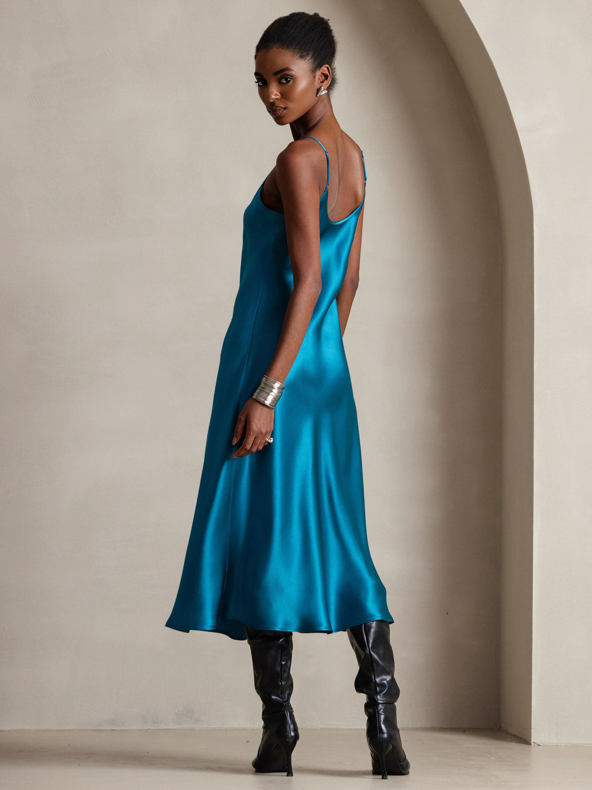 [Teal] SilkSilky  Pure Silk Round Neck Dress 002