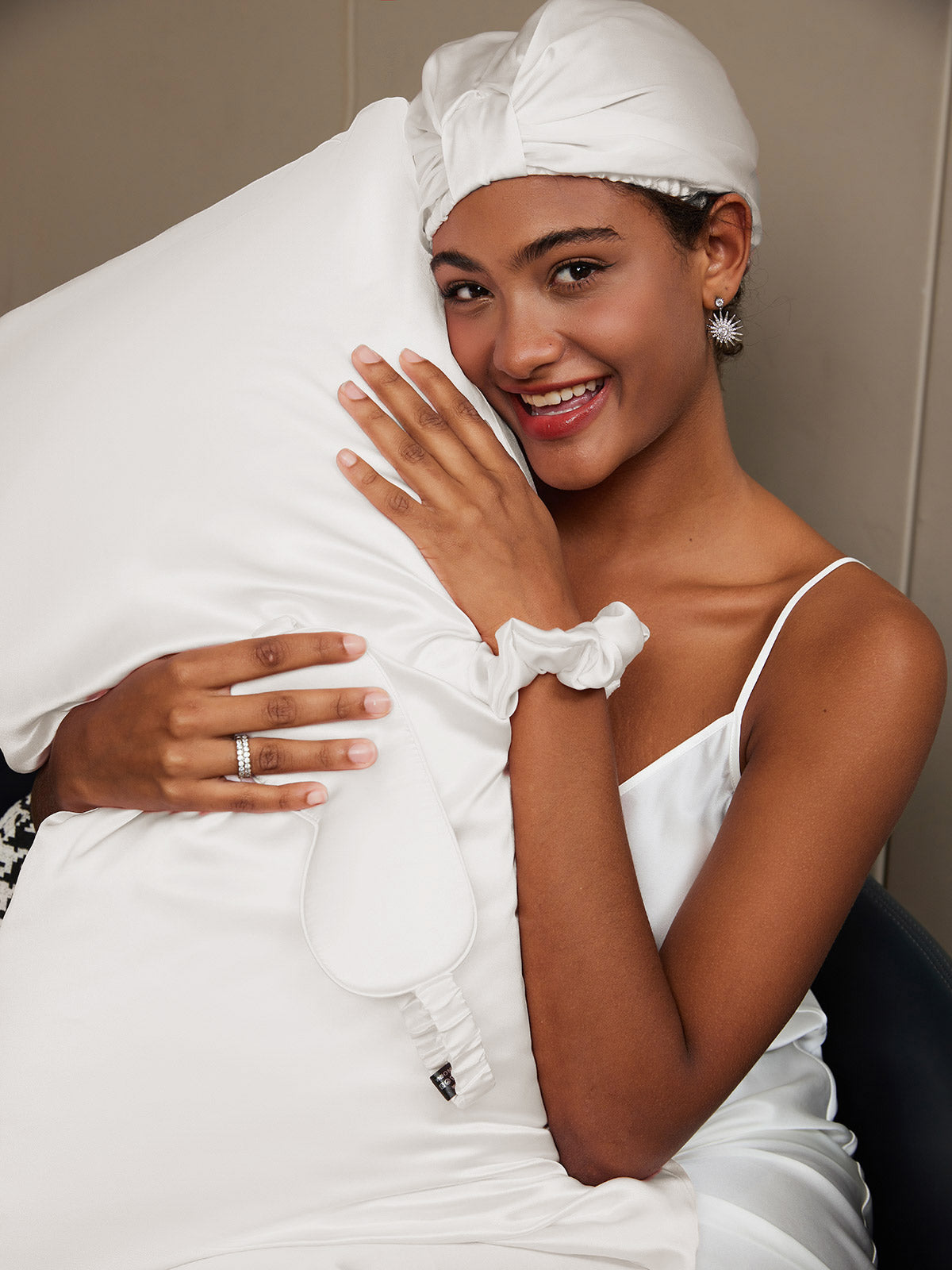 [White] SilkSilky 19Momme Pure Silk Pillowcase Set 003