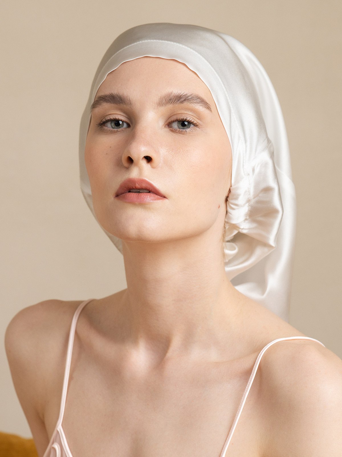 [White] SilkSilky 19Momme Silk Sleep Cap 004