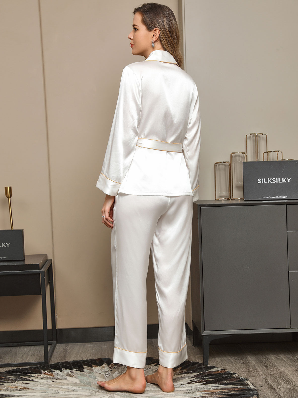 [White] SilkSilky  Long Sleeve Women's Pajamas 002