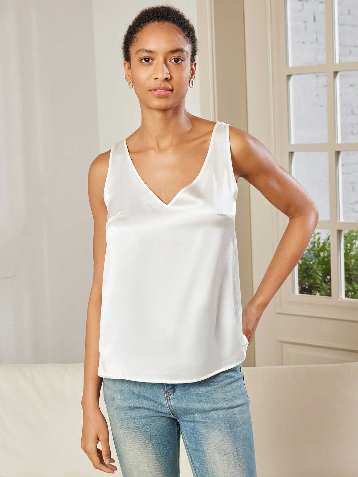 [White] SilkSilky Pure Silk Sleeveless V Neck Camisole Top 005