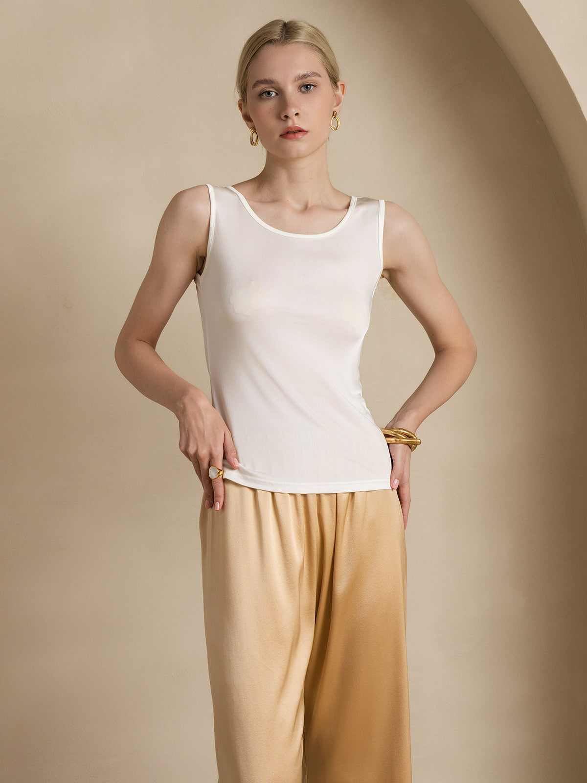 [White] SilkSilky Silk Knitted Sleeveless Round Neck Women's T-Shirt 005