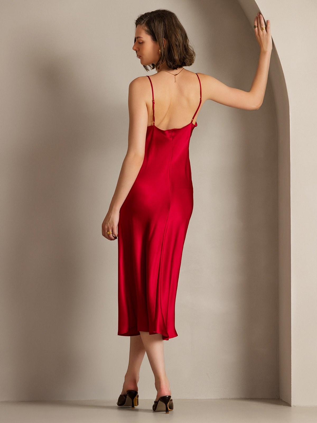 MEDI SILKY STRAP DRESS 3/10発送 Ameri（アメリ）の「MEDI SILKY STRAP DRESS（ワンピース）」 - WEAR