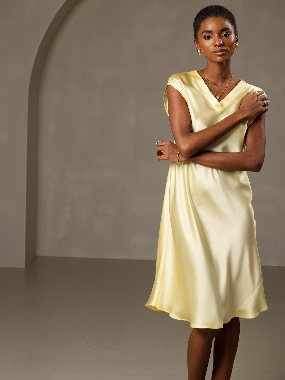 [Yellow] SilkSilky Pure Silk Sleeveless V Neck Dress 004