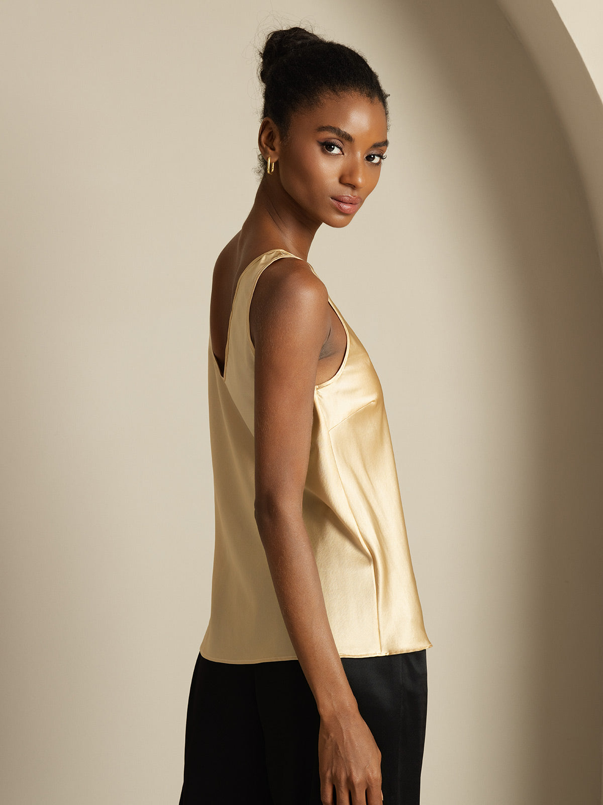 [Champagne] SilkSilky  19Momme Silk V Neck Camisole Top 003