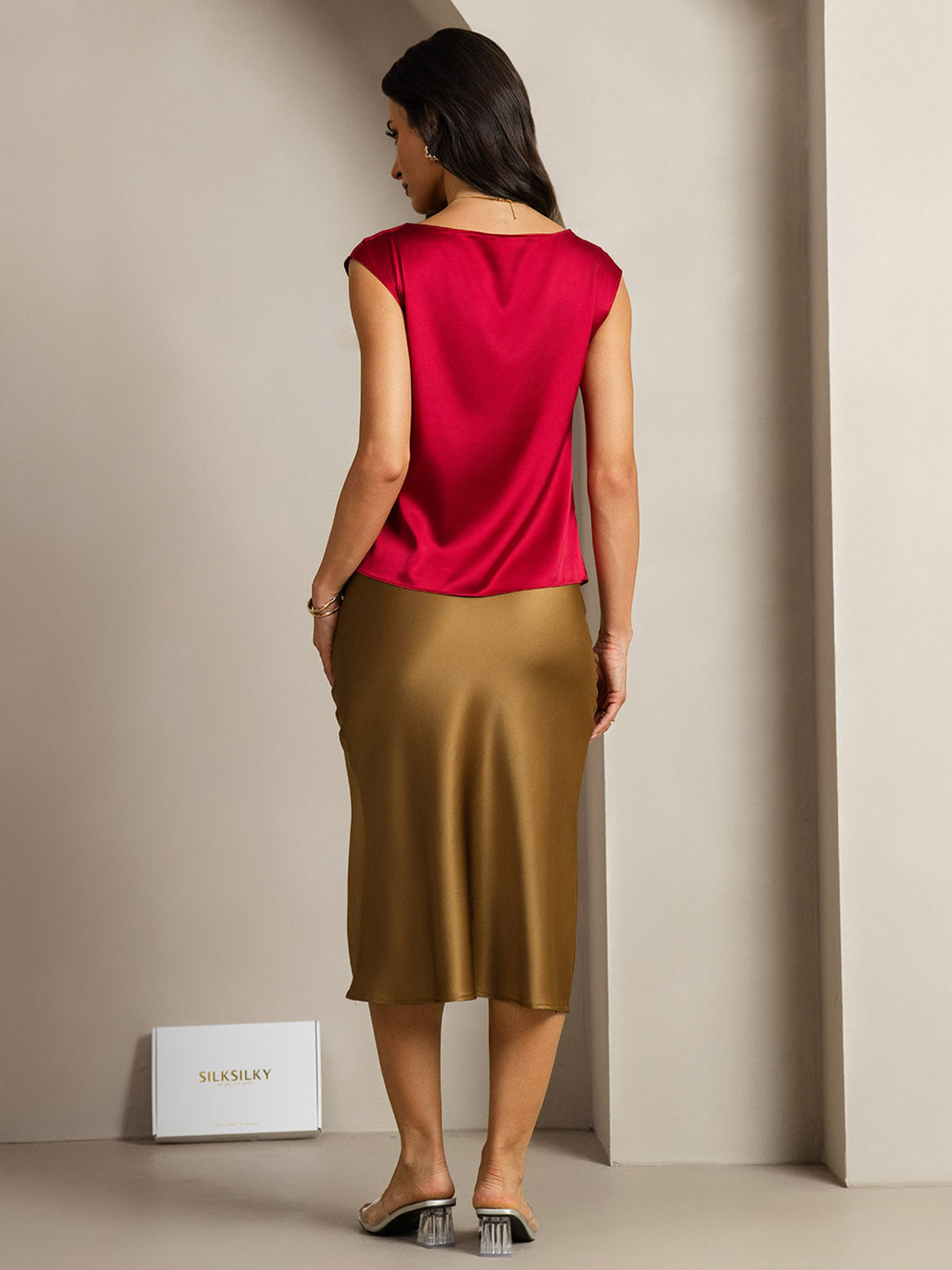 [Wine] SilkSilky  19Momme Silk Cowl Neck Women's T-Shirt 002