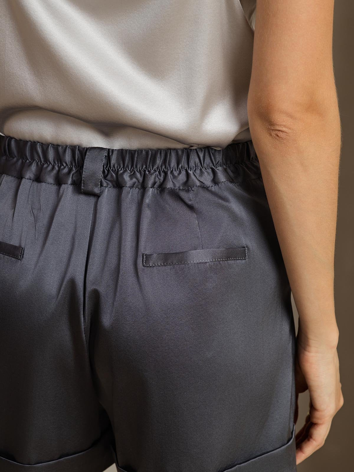 [DarkGray] SilkSilky 19Momme Silk Womens Shorts 005