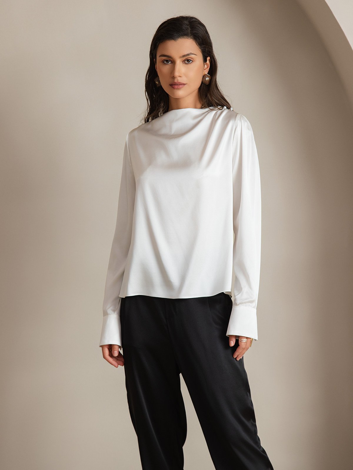 [White] SilkSilky  19Momme Silk Boat Neck Women's Shirt 001