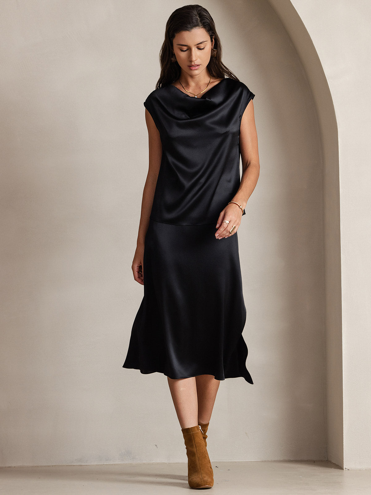 [Black] SilkSilky  19Momme Silk Cowl Neck Women's T-Shirt 004