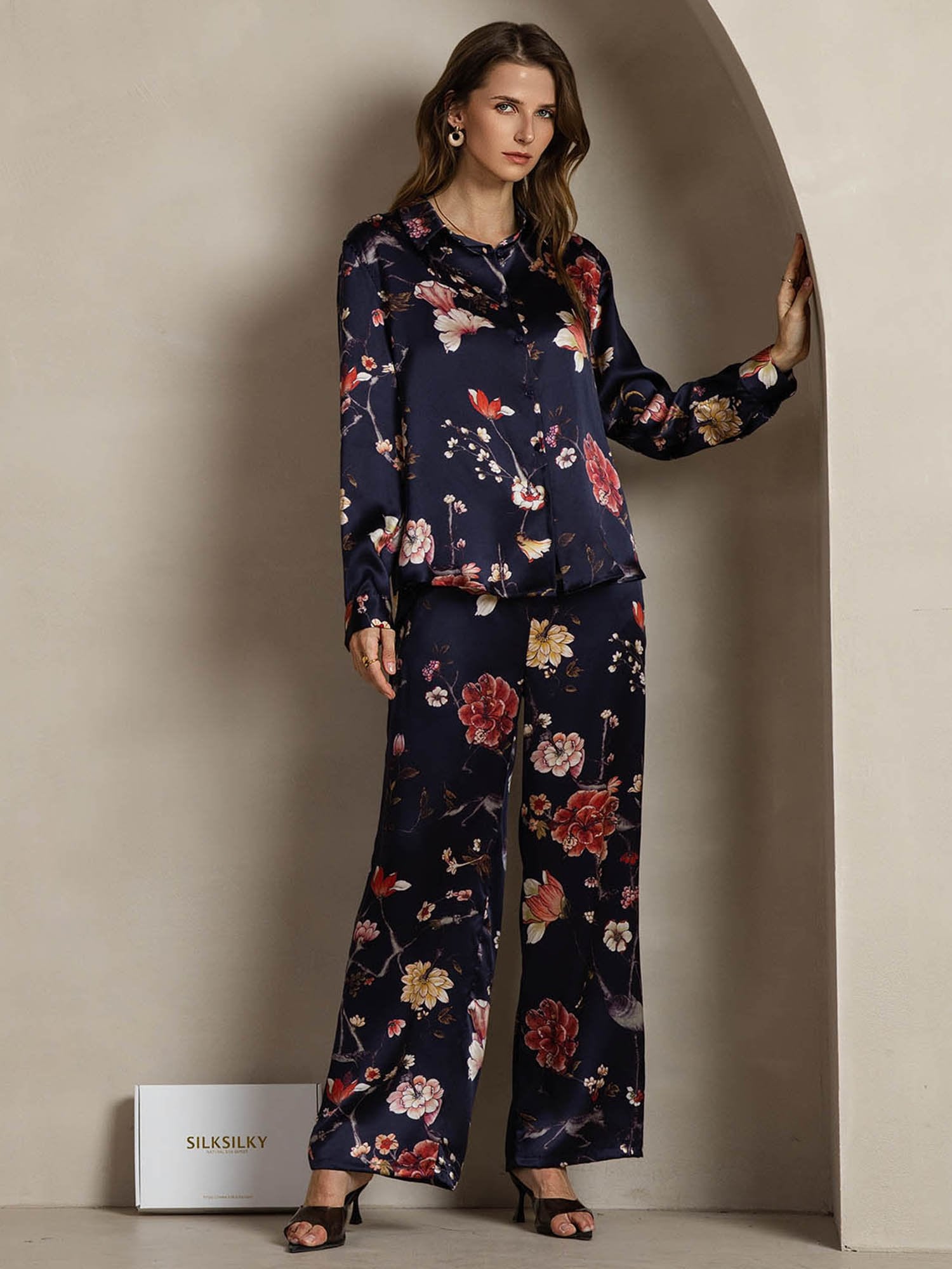 [NavyFloral] SilkSilky 19Momme Silk Lapel Collar Women''s Outfit Sets 003