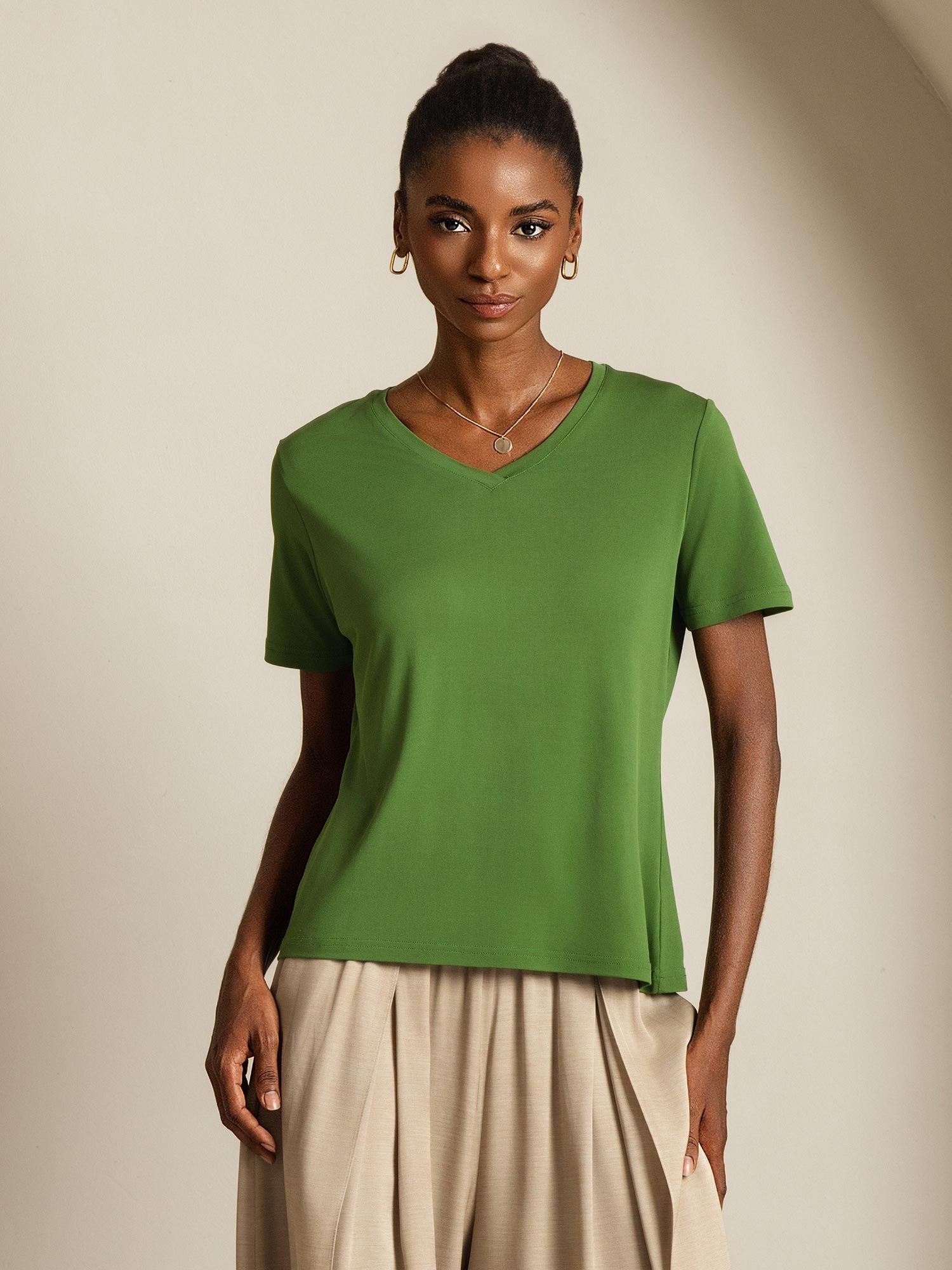[Green] SilkSilky Pure Silk V Neck Women's T-Shirt 008