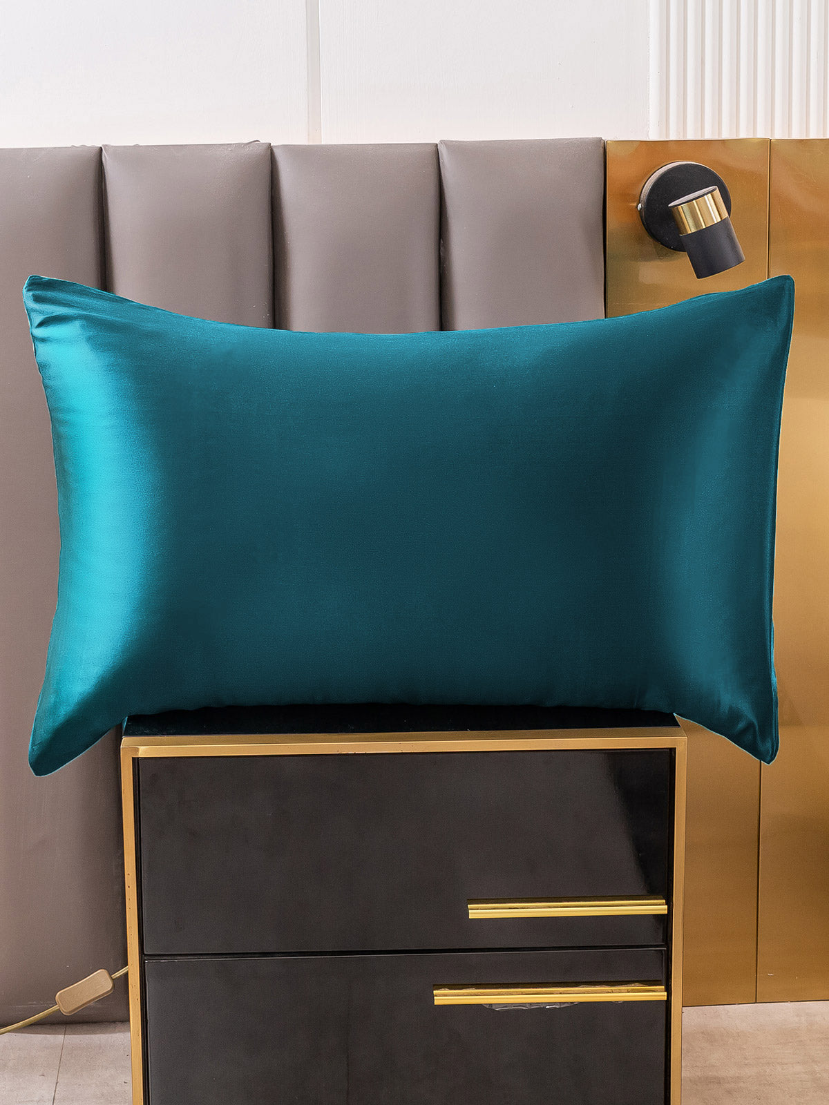 SilkSilky US 22Momme Pure Silk Pillowcase Teal 005