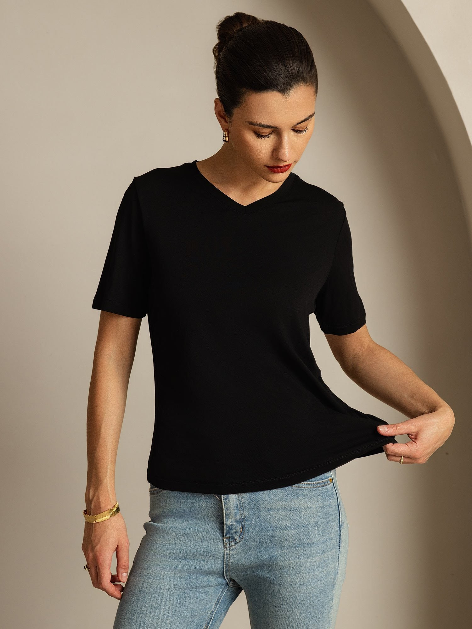 [Black] SilkSilky Pure Silk V Neck Women's T-Shirt 003