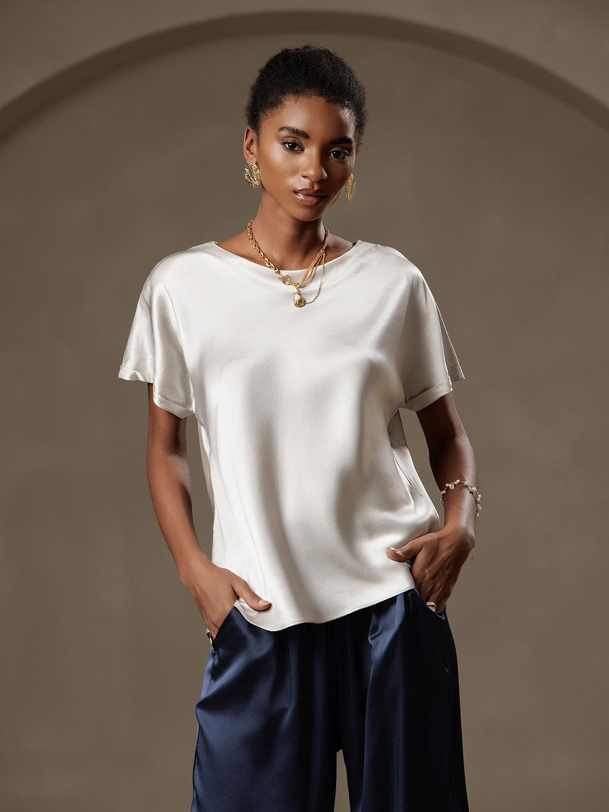 [Light Gray] SilkSilky  19Momme Silk Round Neck Women's T-Shirt 001