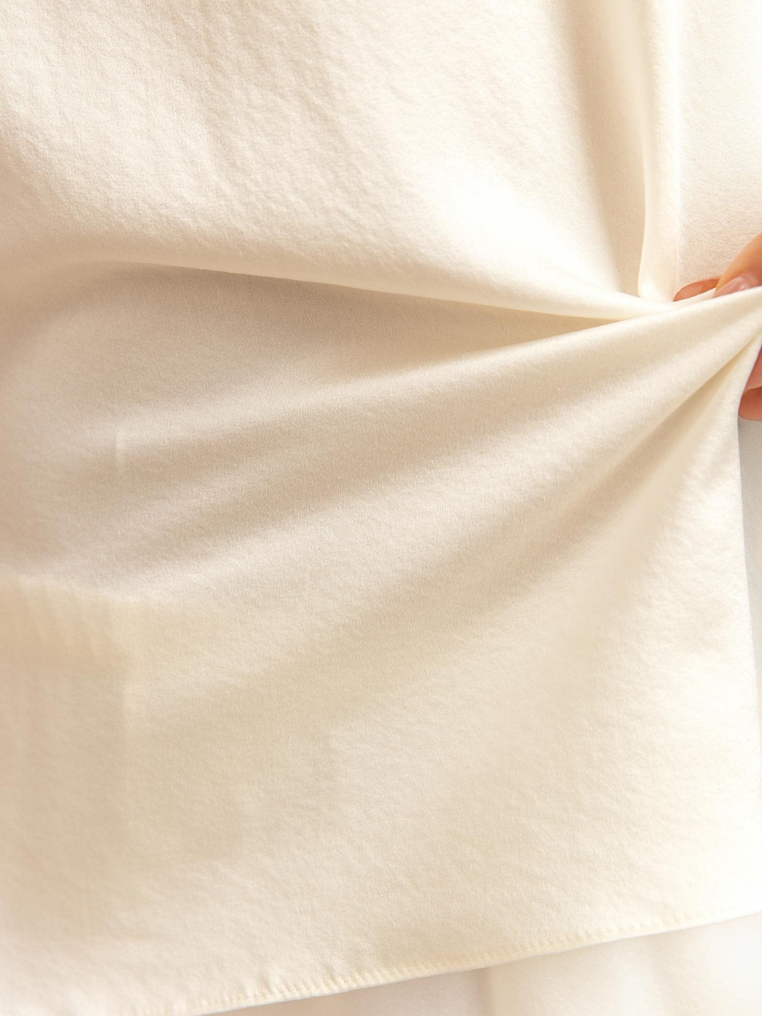 [White] SilkSilky 19Momme Silk Round Neck Camisole Set 005