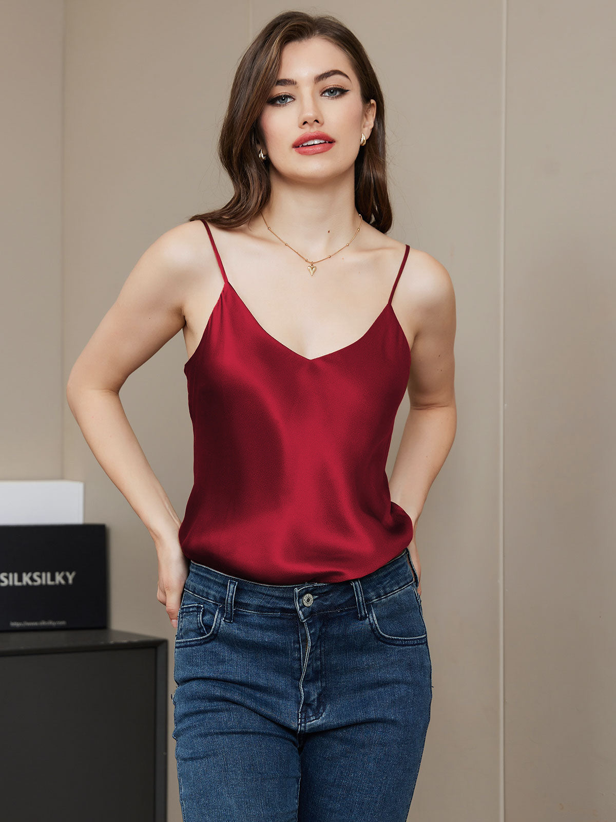 SilkSilky  Pure Silk Sleeveless V Neck Camisole Top DarkRed 004