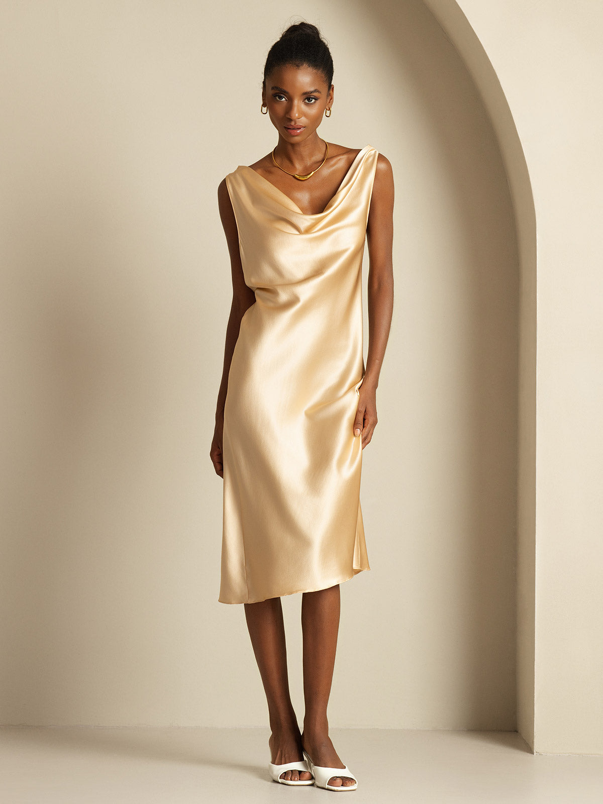 [Champagne] SilkSilky  19Momme Silk Cowl Neck Dress 005