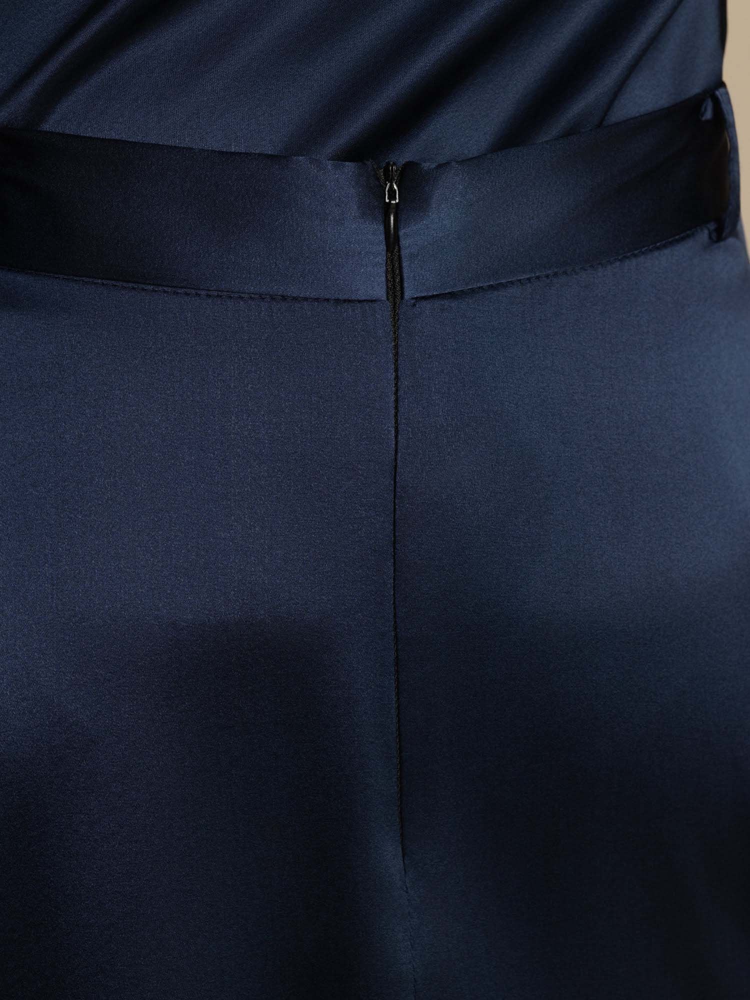 [DarkBlue] SilkSilky 19Momme Silk Skirt 008